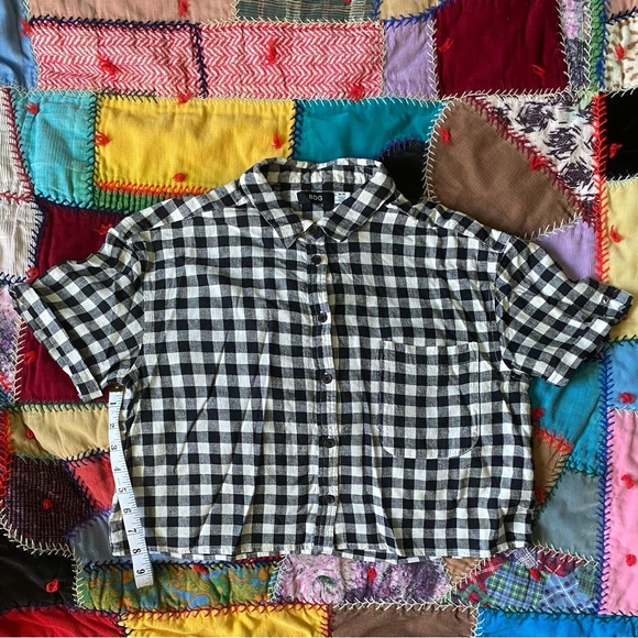 BDG Urban Outfitters Black & White Gingham Crop TShirt Size M - Picture 6 of 7